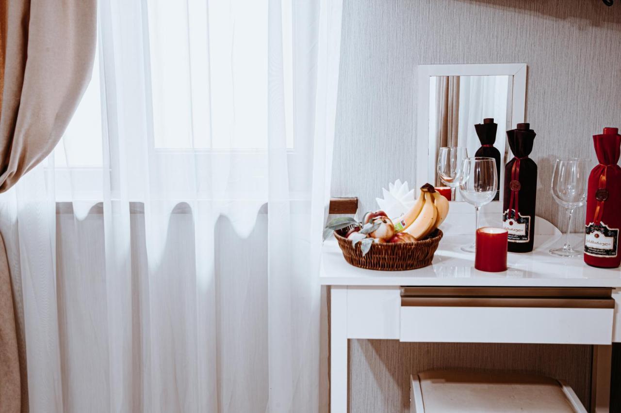Sama Grand Hotel Tbilisi Bagian luar foto