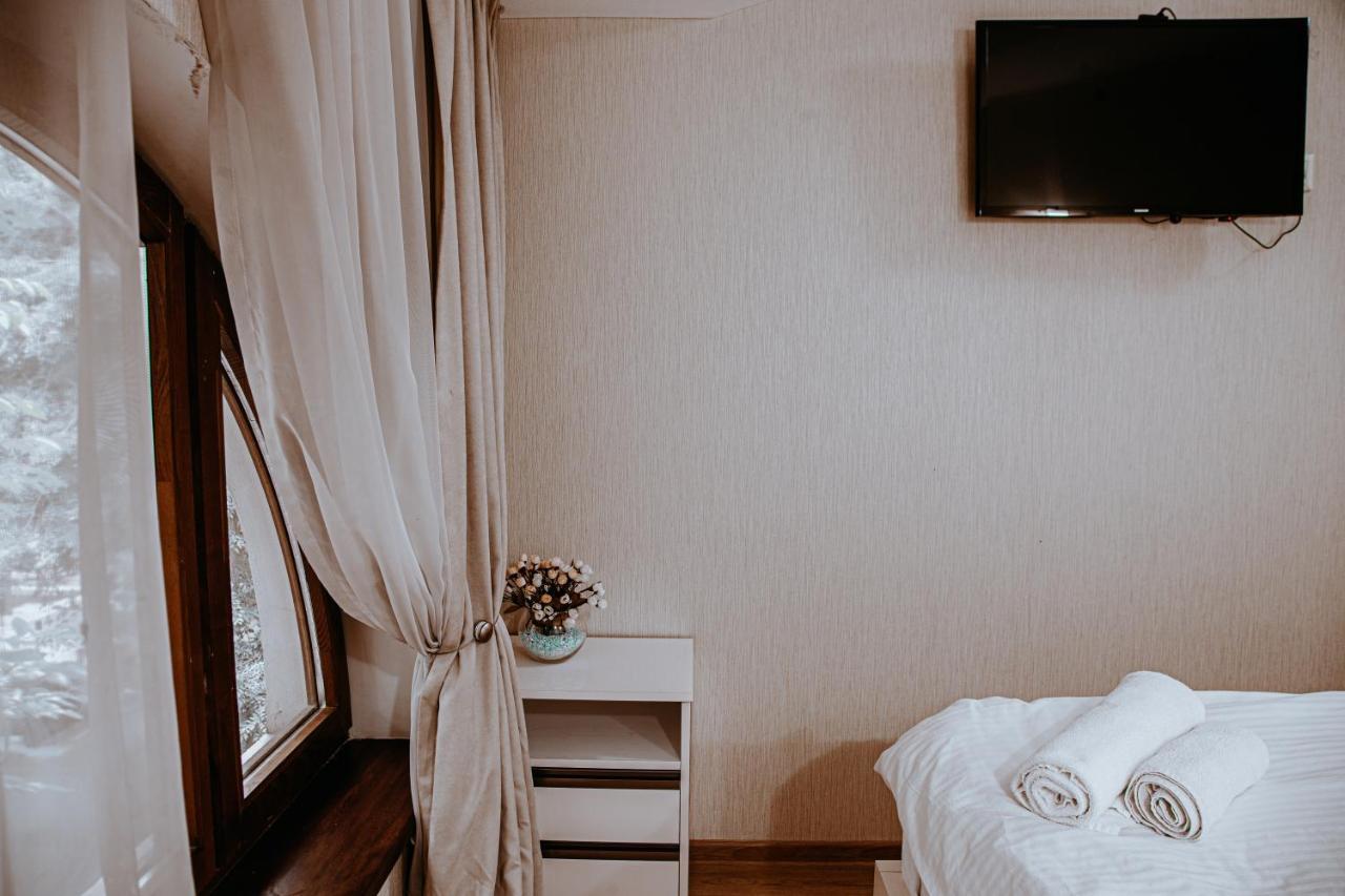 Sama Grand Hotel Tbilisi Bagian luar foto