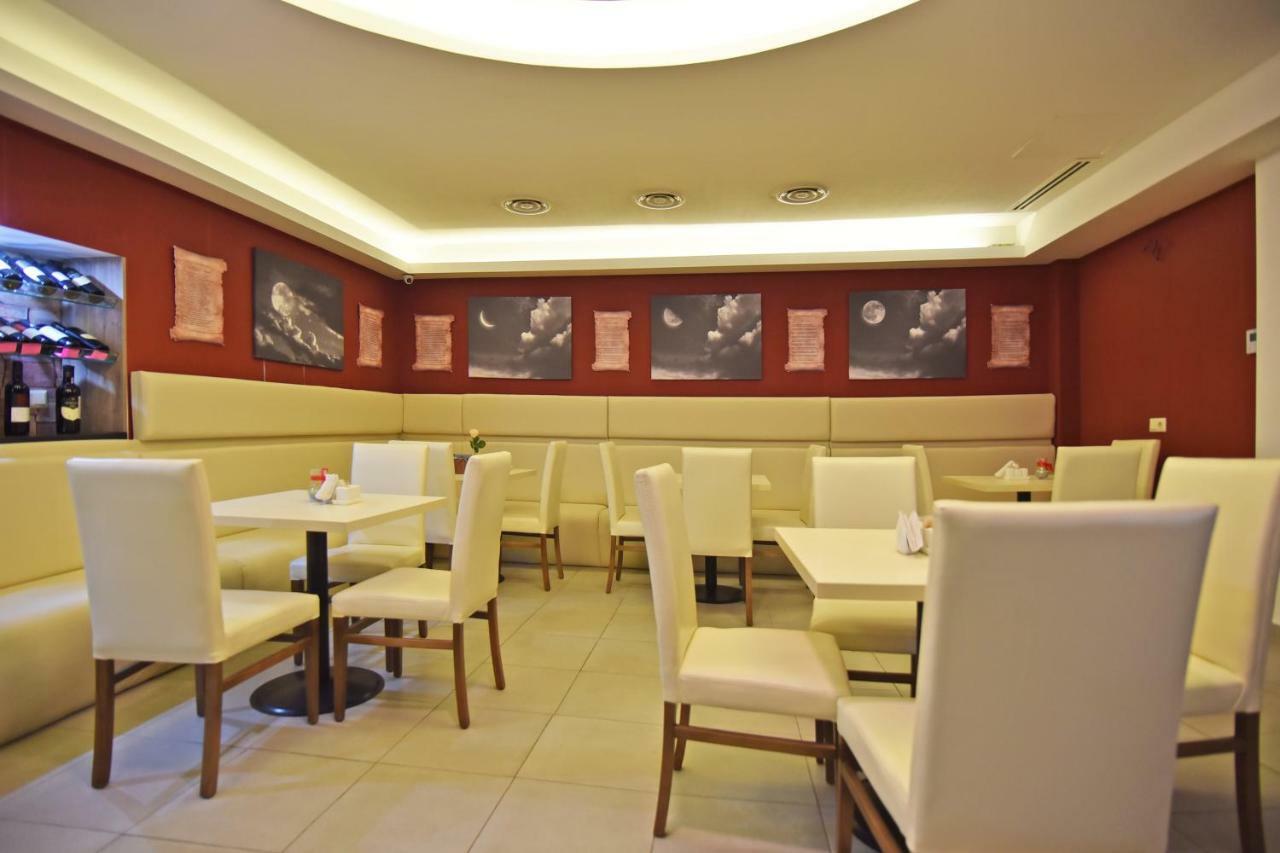 Sama Grand Hotel Tbilisi Bagian luar foto
